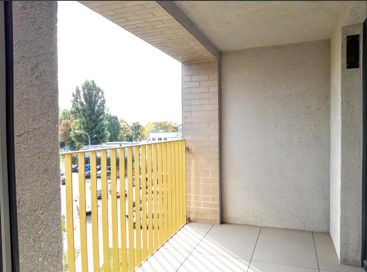 Apartamenty Fuzja - Komfortowe Mieszkania Blisko Centrum Lodzi Garaz Exteriér fotografie