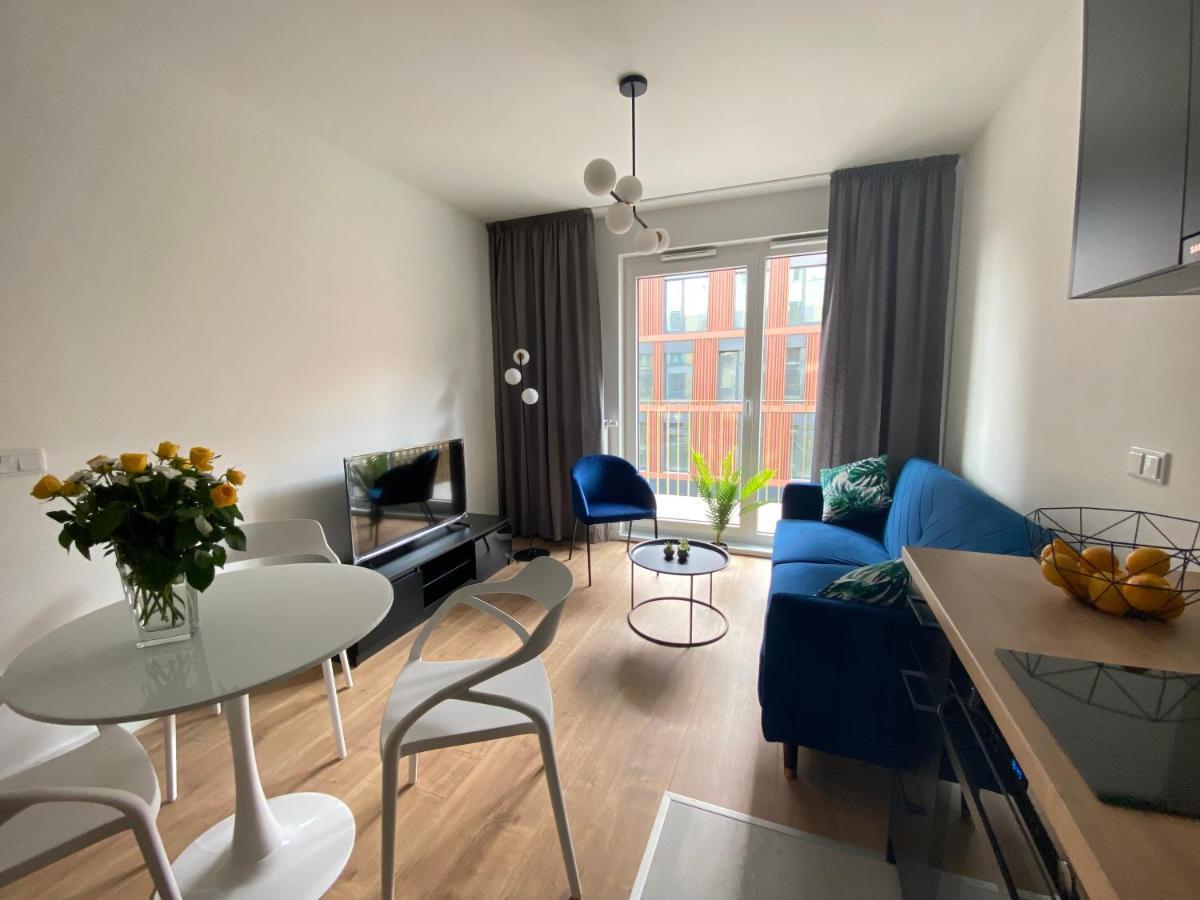 Apartamenty Fuzja - Komfortowe Mieszkania Blisko Centrum Lodzi Garaz Exteriér fotografie